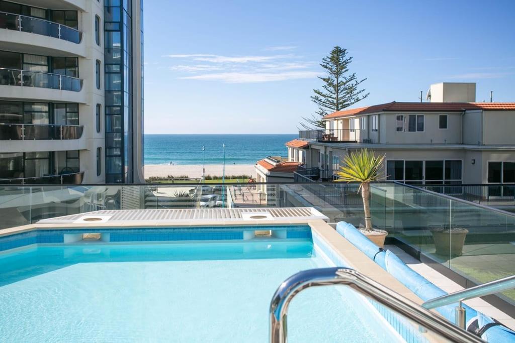 Marvelous Downtown Apartment Moments From Main Beach With Heated Pool, Gym And Parking Mount Maunganui Kültér fotó