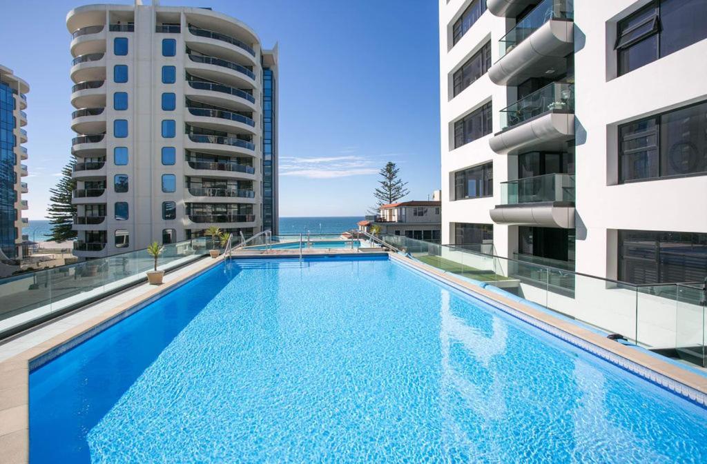 Marvelous Downtown Apartment Moments From Main Beach With Heated Pool, Gym And Parking Mount Maunganui Kültér fotó